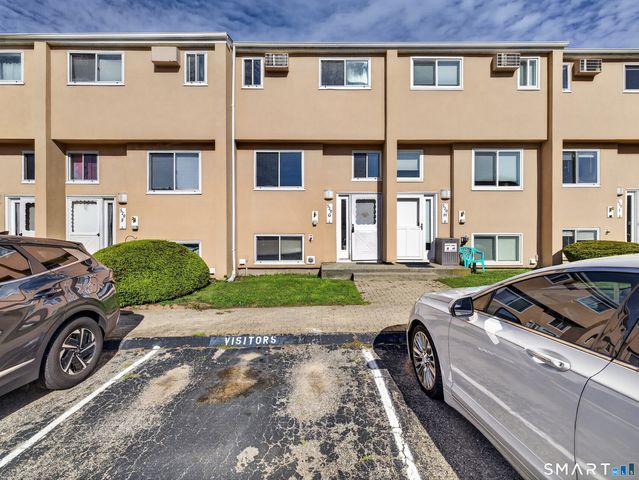 520 Shennecossett Road 7, Groton, CT 06340