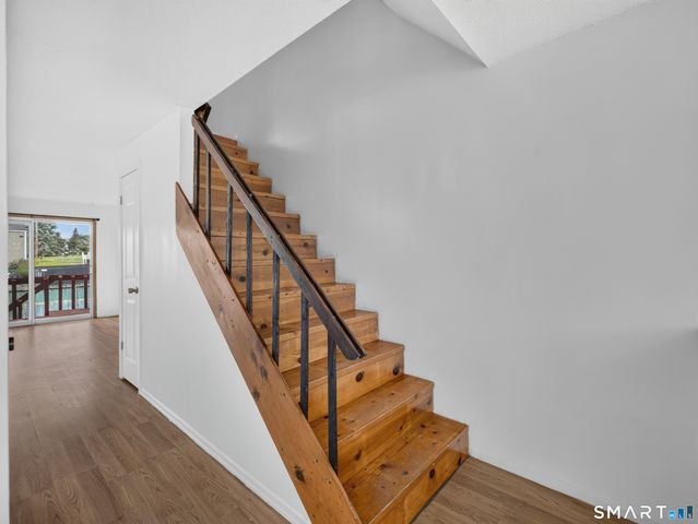 520 Shennecossett Road 7, Groton, CT 06340