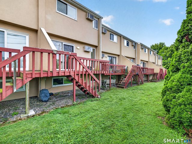 520 Shennecossett Road 7, Groton, CT 06340