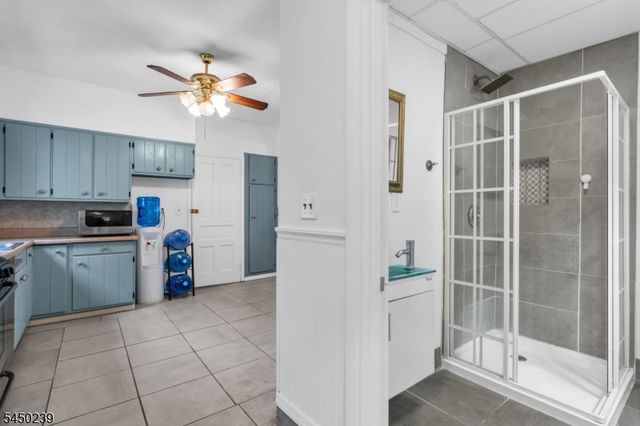 4 Park Heights Ave, Dover Town, NJ 07801