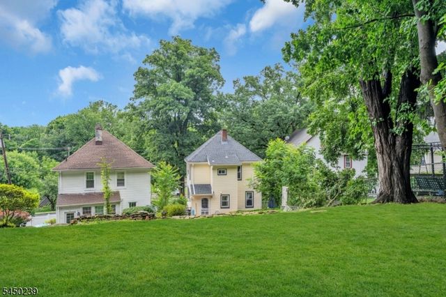 4 Park Heights Ave, Dover Town, NJ 07801