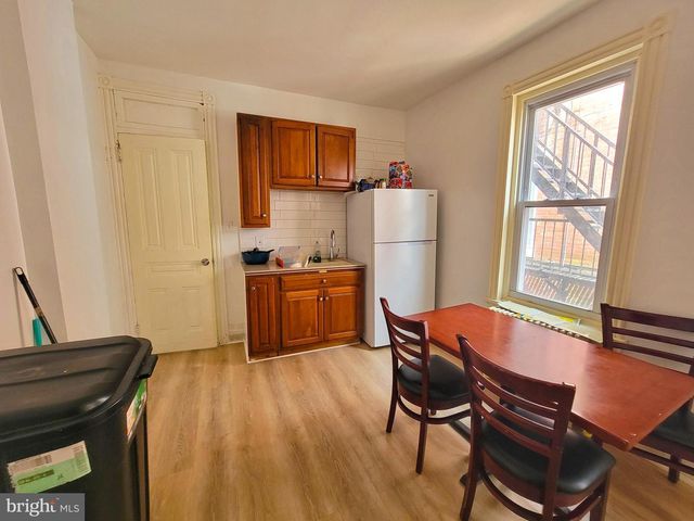 21 S 3RD ST, Reading, PA 19602