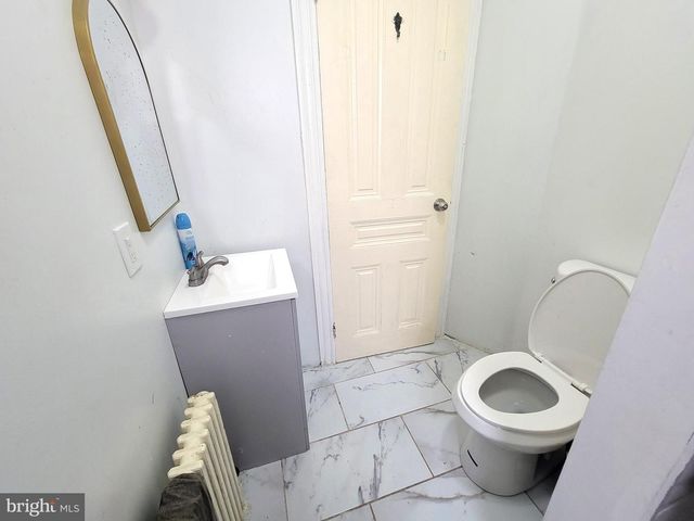 21 S 3RD ST, Reading, PA 19602