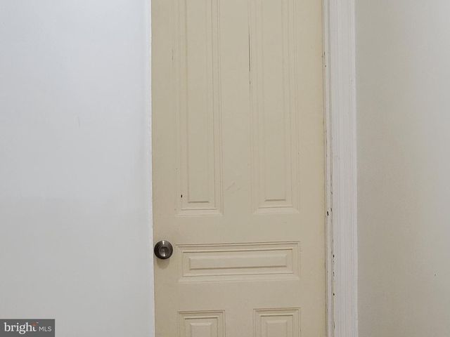 21 S 3RD ST, Reading, PA 19602