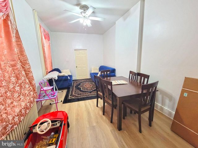 21 S 3RD ST, Reading, PA 19602