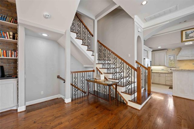 328 Bomar Street, Houston, TX 77006