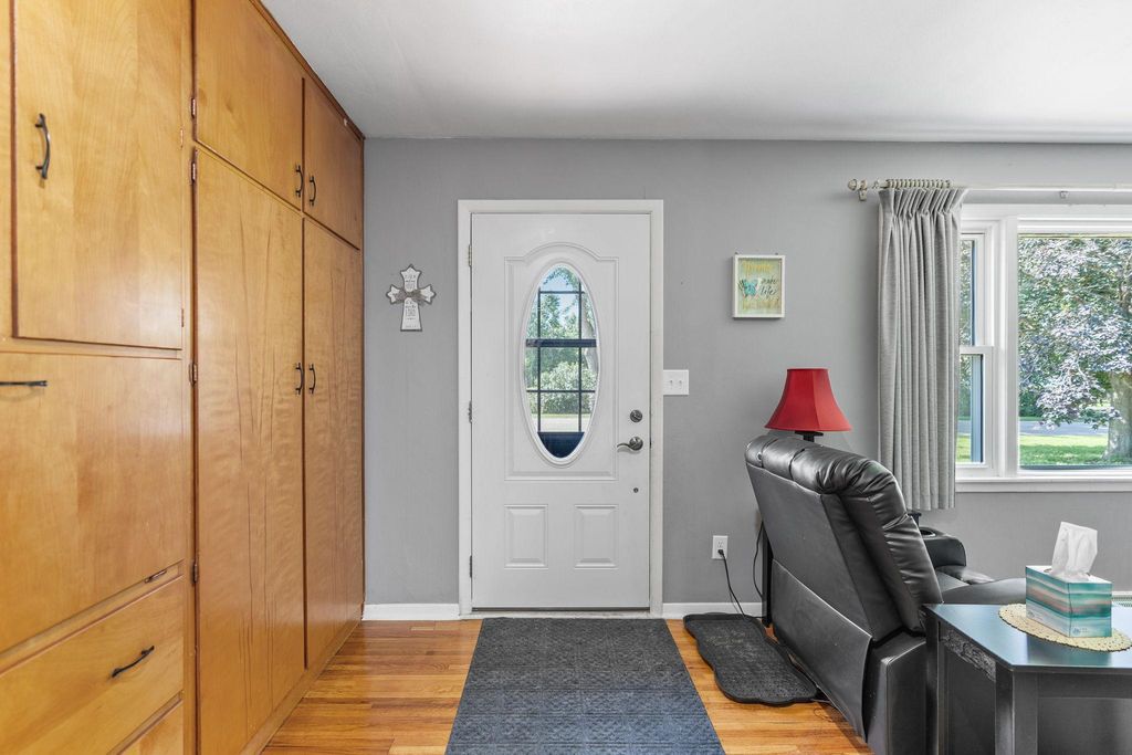 2240 Baker Trail, Faribault, MN 55021 — photo 2