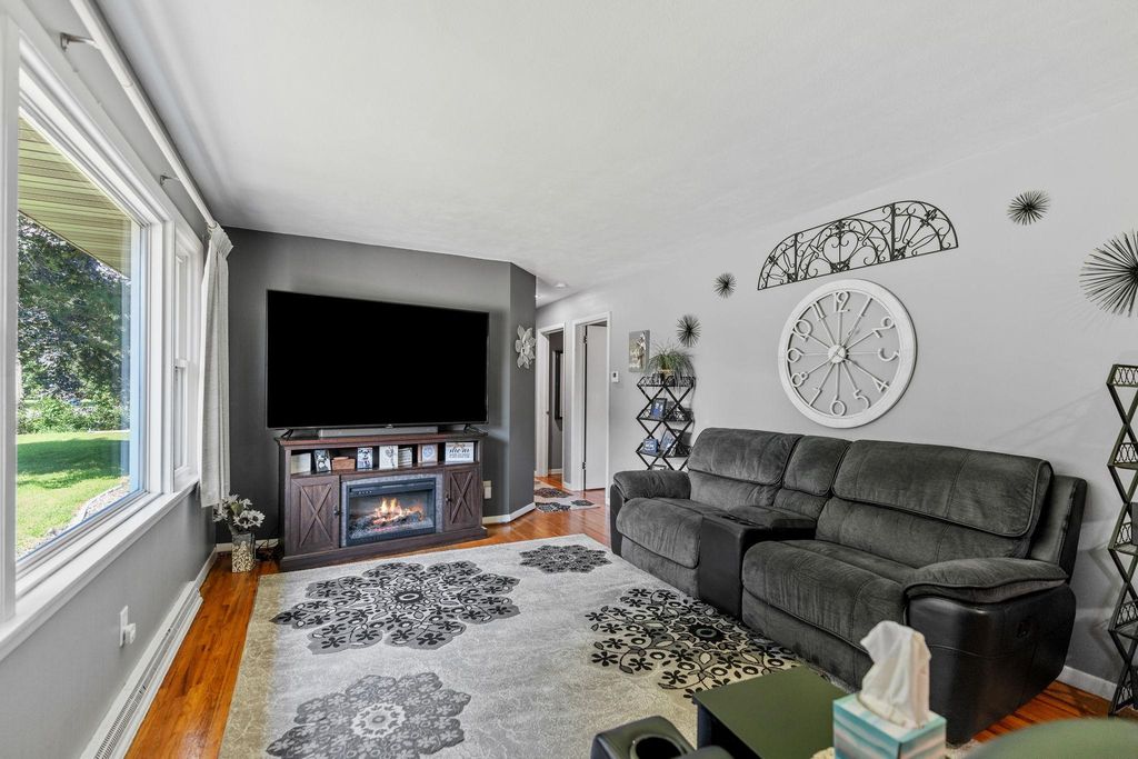 2240 Baker Trail, Faribault, MN 55021 — photo 4