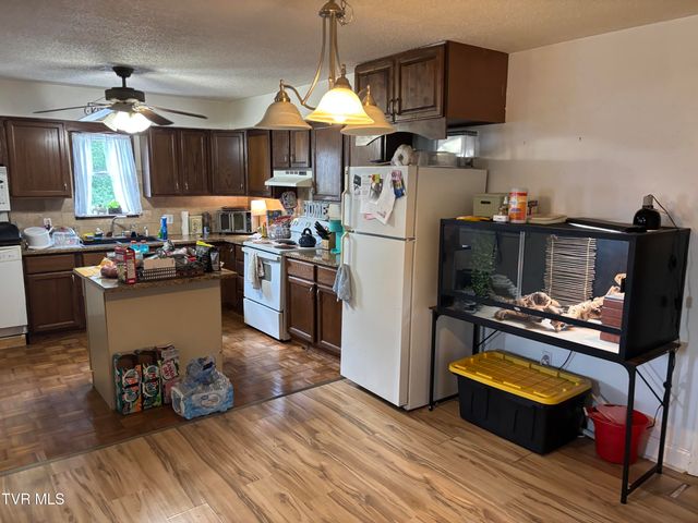 253 Harr Town Road, Blountville, TN 37617