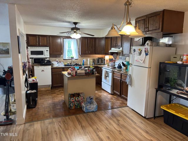 253 Harr Town Road, Blountville, TN 37617