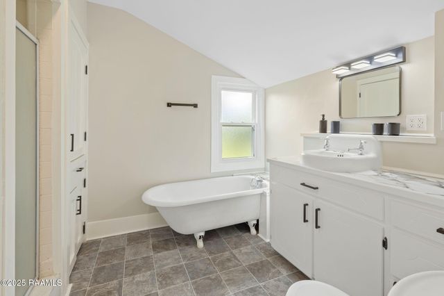 219 Clara Street, Jennings, LA 70546