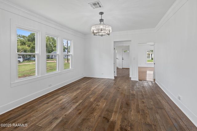 219 Clara Street, Jennings, LA 70546