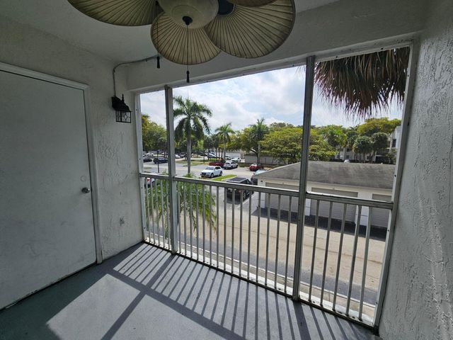 5686 Rock Island Road 126, Tamarac, FL 33319