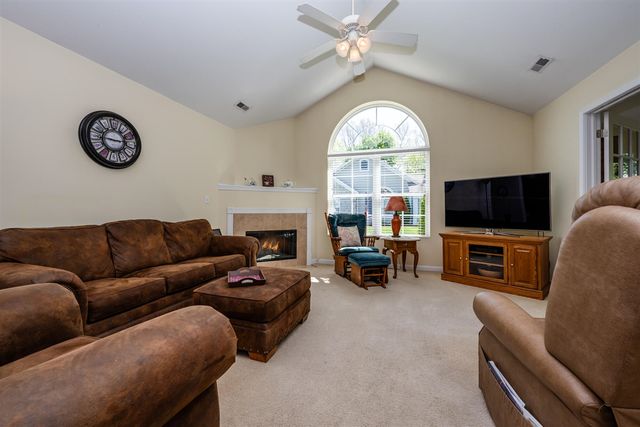 2848 Villa Lane, Benton Harbor, MI 49022