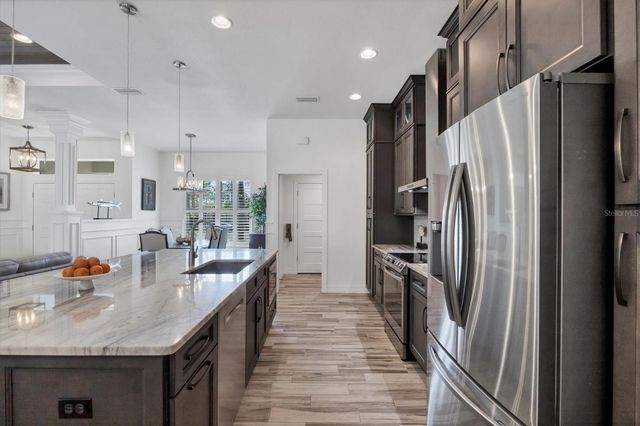 27 PAR VIEW PLACE, Rotonda West, FL 33947