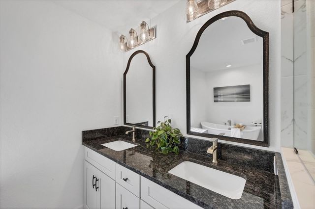 27 PAR VIEW PLACE, Rotonda West, FL 33947