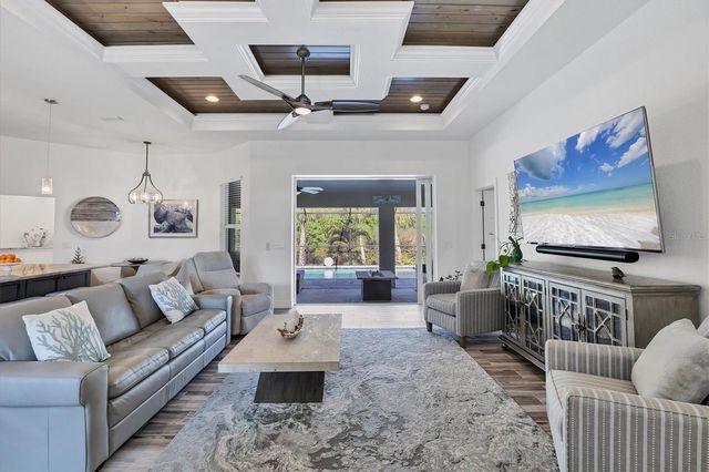 27 PAR VIEW PLACE, Rotonda West, FL 33947