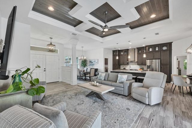 27 PAR VIEW PLACE, Rotonda West, FL 33947