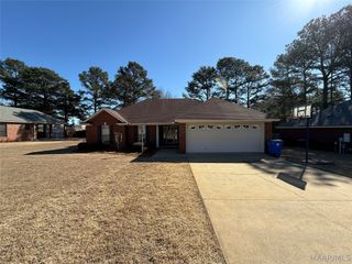 1114 Parkview Drive, Prattville, AL 36067