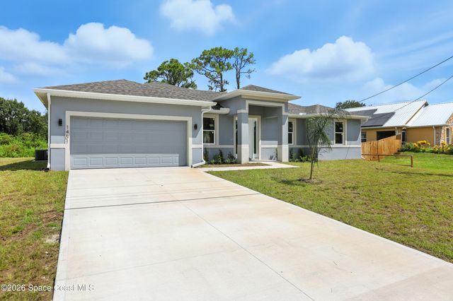 645 Parrotfish Street SW, Palm Bay, FL 32908