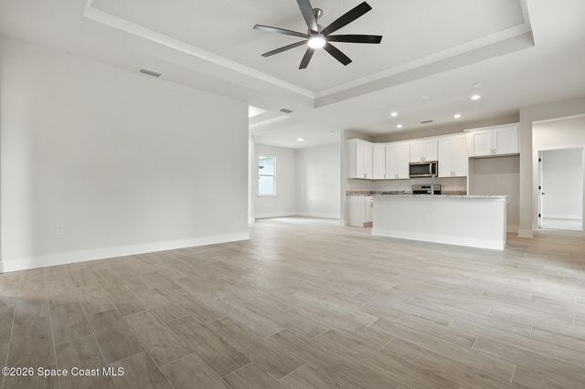 645 Parrotfish Street SW, Palm Bay, FL 32908