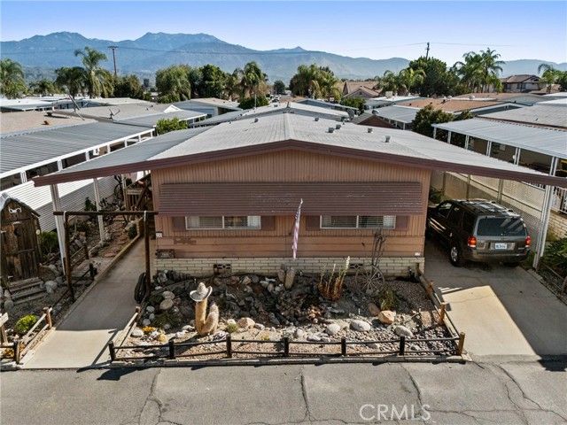 881 N Lake Street 280, Hemet, CA 92544