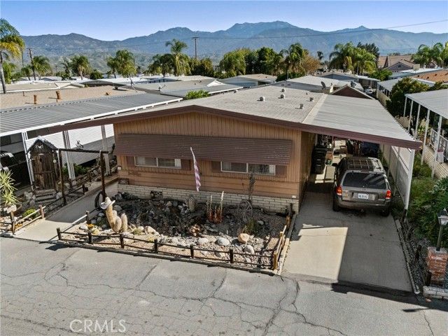 881 N Lake Street 280, Hemet, CA 92544