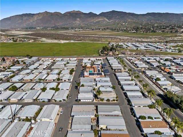 881 N Lake Street 280, Hemet, CA 92544