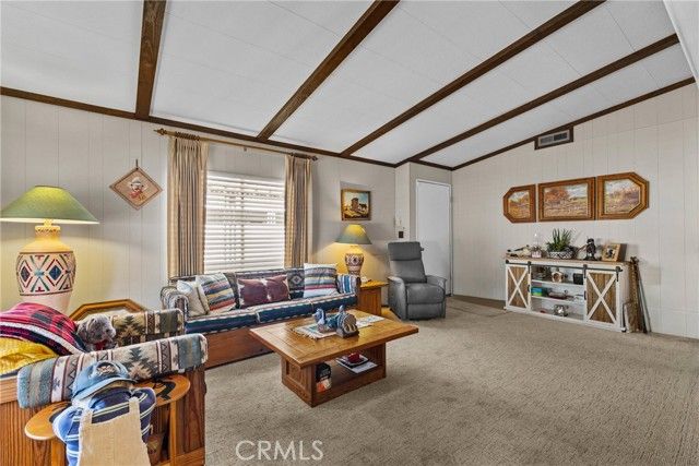 881 N Lake Street 280, Hemet, CA 92544