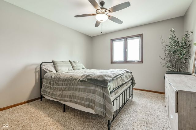 1140 S 600 E, Greenfield, IN 46140