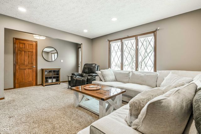 1140 S 600 E, Greenfield, IN 46140