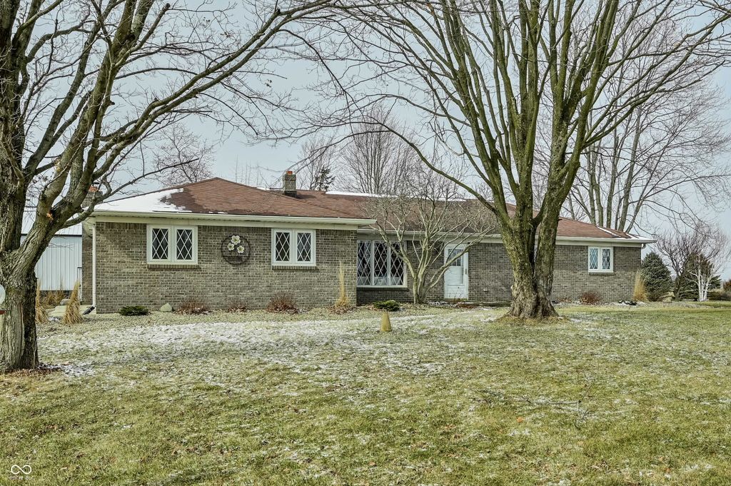 1140 S 600 E, Greenfield, IN 46140