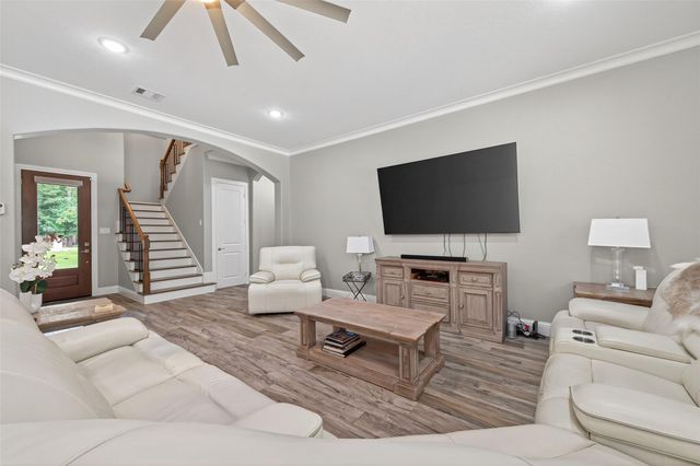 12011 Oak Crest Court, Conroe, TX 77385