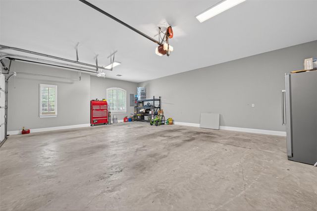 12011 Oak Crest Court, Conroe, TX 77385