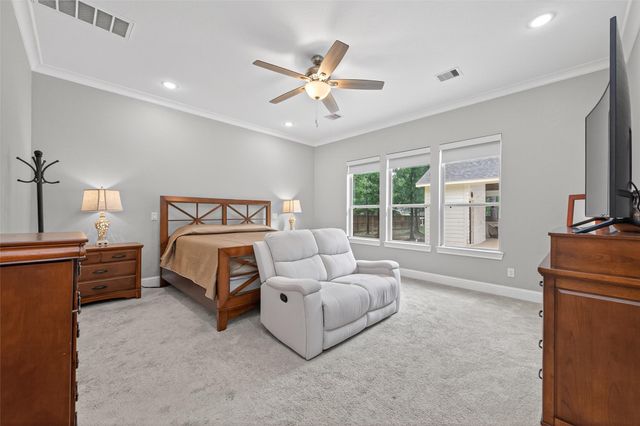12011 Oak Crest Court, Conroe, TX 77385