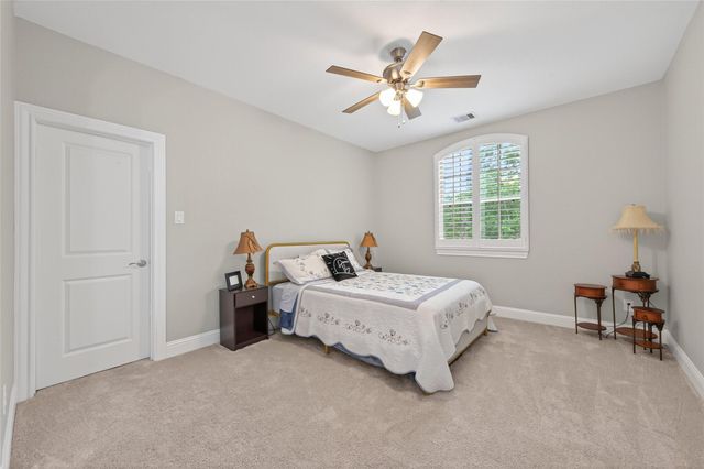12011 Oak Crest Court, Conroe, TX 77385