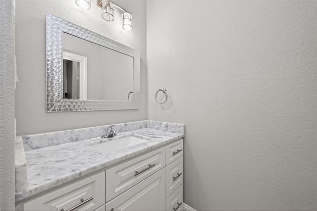 12011 Oak Crest Court, Conroe, TX 77385