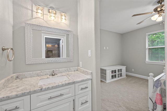 12011 Oak Crest Court, Conroe, TX 77385