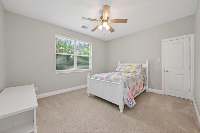 12011 Oak Crest Court, Conroe, TX 77385