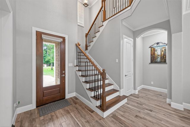 12011 Oak Crest Court, Conroe, TX 77385