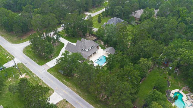 12011 Oak Crest Court, Conroe, TX 77385