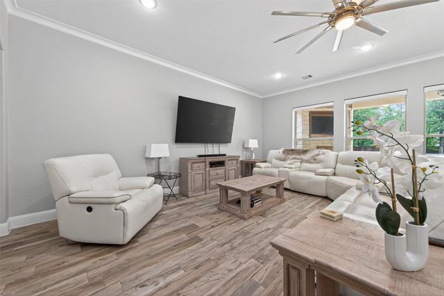 12011 Oak Crest Court, Conroe, TX 77385
