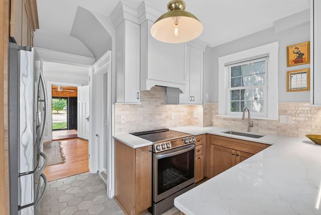 5329 Penn Avenue S, Minneapolis, MN 55419