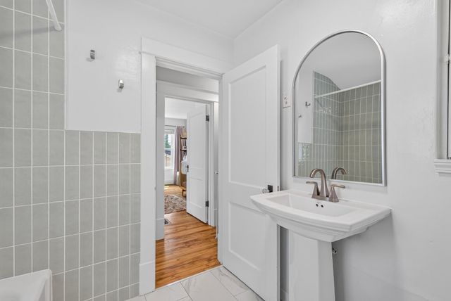 5329 Penn Avenue S, Minneapolis, MN 55419