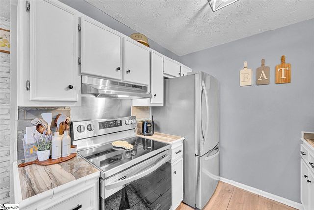 306 Corkwood Drive, Simpsonville, SC 29680