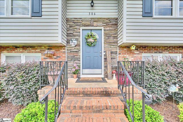 306 Corkwood Drive, Simpsonville, SC 29680