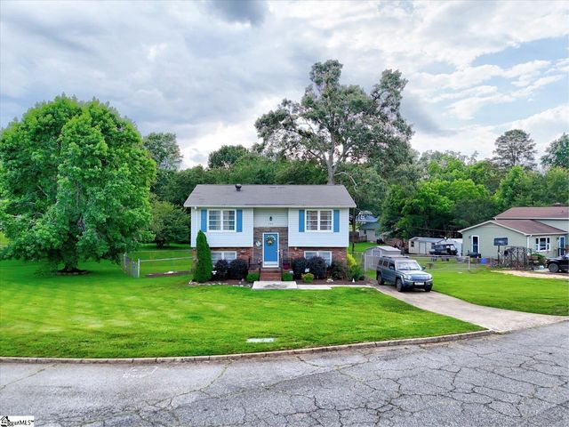 306 Corkwood Drive, Simpsonville, SC 29680
