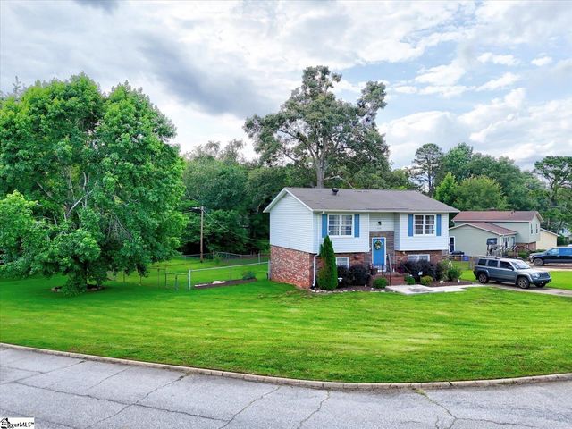 306 Corkwood Drive, Simpsonville, SC 29680