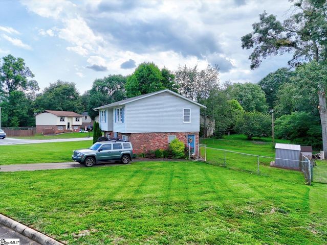 306 Corkwood Drive, Simpsonville, SC 29680