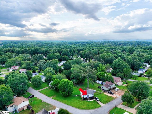 306 Corkwood Drive, Simpsonville, SC 29680